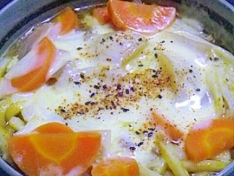 肉じゃがチーズカレーうどん